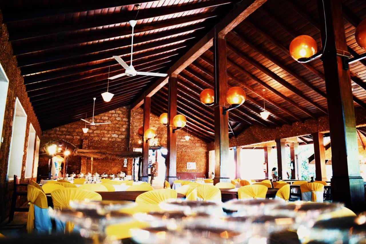 Hotel Araliya Villa Balapitiya Buitenkant foto